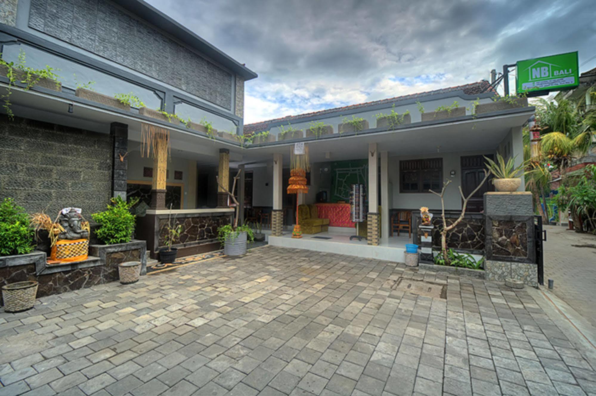 Nb Bali Guesthouse Kuta Lombok Exterior foto